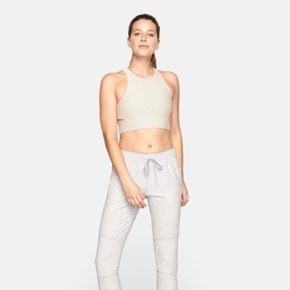 Outdoor Voices XS Crop Top Cream Gray - Picture 1 of 9